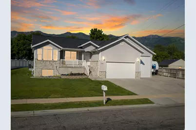 354 N 30 W, Kaysville, UT 84037 - Photo 1