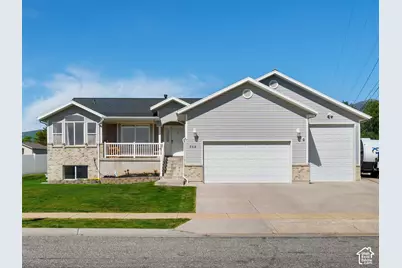 354 N 30 W, Kaysville, UT 84037 - Photo 1