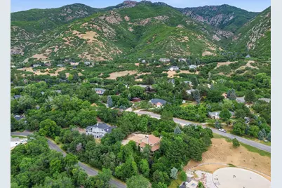 6169 S 2850 E, Uintah, UT 84403 - Photo 71