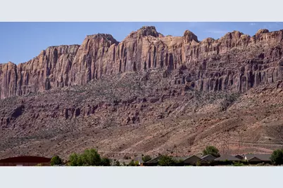 3190 S Spanish Valley Dr, Moab, UT 84532 - Photo 15