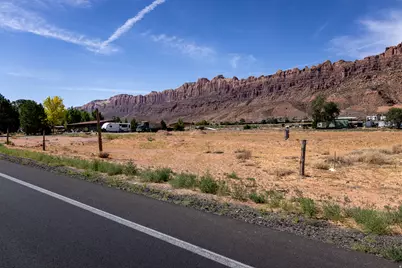 3190 S Spanish Valley Dr, Moab, UT 84532 - Photo 5