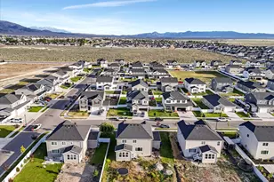 1137 E Postmark Pl N, Eagle Mountain, UT 84005 - Photo 31
