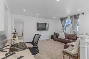1137 E Postmark Pl N, Eagle Mountain, UT 84005 - Photo 15