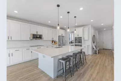1137 E Postmark Pl N, Eagle Mountain, UT 84005 - Photo 3