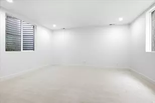926 S 800 E, Salt Lake City, UT 84105 - Photo 31