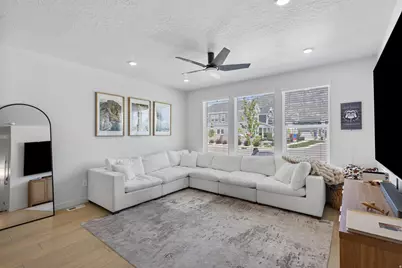 10023 N Featherstone Dr, Highland, UT 84003 - Photo 5