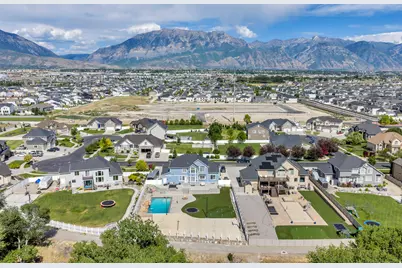 76 N Sunset Dr, Vineyard, UT 84059 - Photo 73