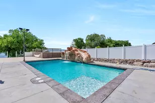76 N Sunset Dr, Vineyard, UT 84059 - Photo 55