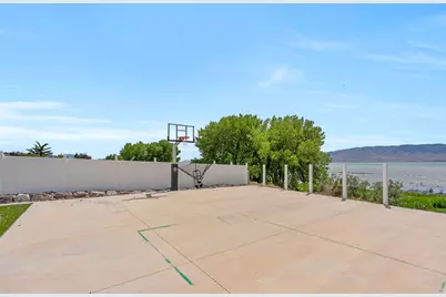 76 N Sunset Dr, Vineyard, UT 84059 - Photo 53