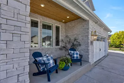76 N Sunset Dr, Vineyard, UT 84059 - Photo 7