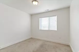 1177 W Shady Brook Ln, West Haven, UT 84401 - Photo 17