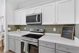 13897 S Canaan Peak Dr, Herriman, UT 84096 - Photo 11