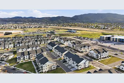 13897 S Canaan Peak Dr, Herriman, UT 84096 - Photo 37