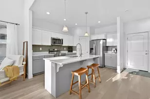 13897 S Canaan Peak Dr, Herriman, UT 84096 - Photo 9