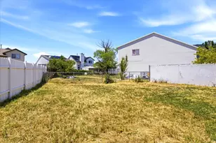 2678 S Twain Dr W, Magna, UT 84044 - Photo 27
