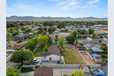 2534 W Victorian Way S, Riverton, UT 84065 - Photo 37