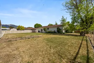 2534 W Victorian Way S, Riverton, UT 84065 - Photo 27