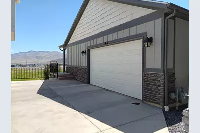 8631 N Cypress Aly, Eagle Mountain, UT 84005 - Photo 3