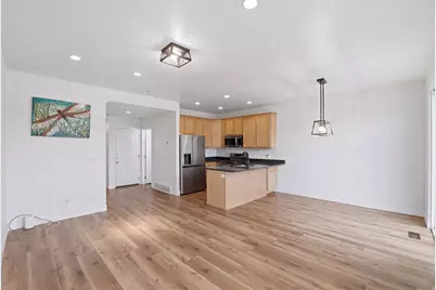 3753 N Prairie Grass Dr, Lehi, UT 84048 - Photo 5