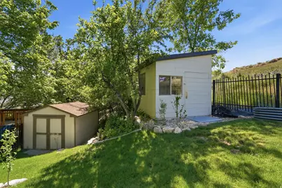 581 E Hods Hollow Dr N, Kaysville, UT 84037 - Photo 61