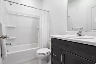 8373 S Iris Lumi Ln W, Midvale, UT 84047 - Photo 19
