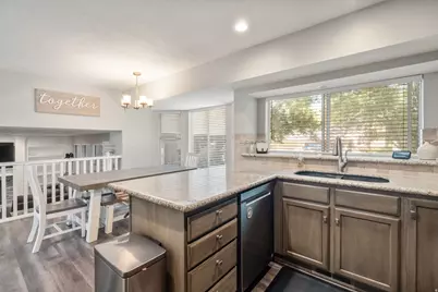11423 S 150 E, Draper, UT 84020 - Photo 7