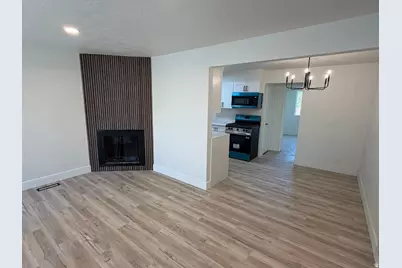 127 E 1100 N #4, Bountiful, UT 84010 - Photo 5