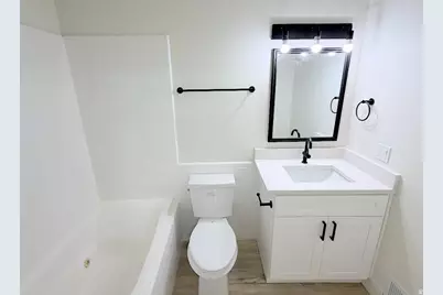 127 E 1100 N #4, Bountiful, UT 84010 - Photo 19