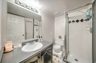 5248 S Clear Spring Ln E, Murray, UT 84117 - Photo 33
