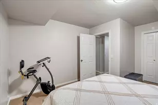 5248 S Clear Spring Ln E, Murray, UT 84117 - Photo 31
