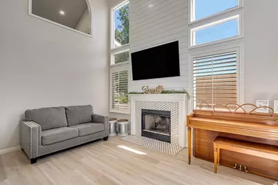 5248 S Clear Spring Ln E, Murray, UT 84117 - Photo 5