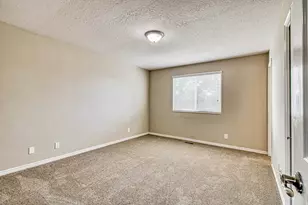 2816 W 4375 S, Roy, UT 84067 - Photo 11