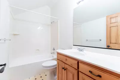 940 E Canyon Rd, Hyde Park, UT 84318 - Photo 23