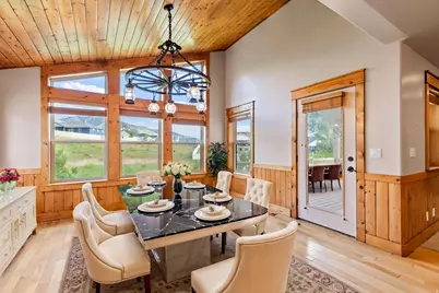 940 E Canyon Rd, Hyde Park, UT 84318 - Photo 9