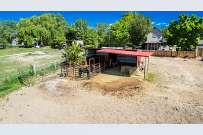 2702 E 1500 S, Vernal, UT 84078 - Photo 29