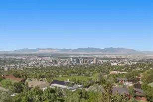 1038 E Northbonneville Dr, Salt Lake City, UT 84103 - Photo 49