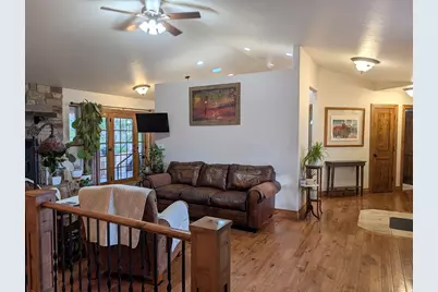 604 N 800 E, Genola, UT 84655 - Photo 3