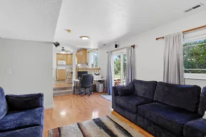 341 N 650 W, Lindon, UT 84042 - Photo 11