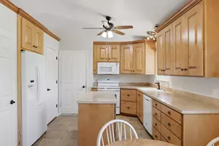 341 N 650 W, Lindon, UT 84042 - Photo 7