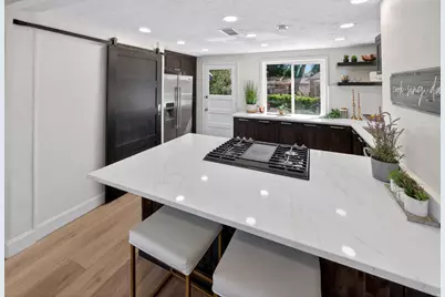 1126 S Redwood Dr W, Salt Lake City, UT 84104 - Photo 15