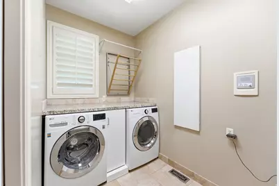702 E 200 N, Kaysville, UT 84037 - Photo 21