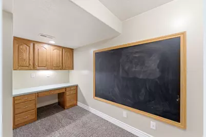 702 E 200 N, Kaysville, UT 84037 - Photo 67