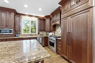 702 E 200 N, Kaysville, UT 84037 - Photo 17