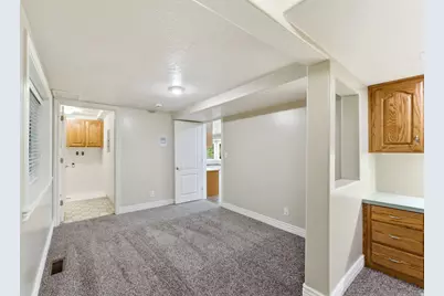 702 E 200 N, Kaysville, UT 84037 - Photo 65