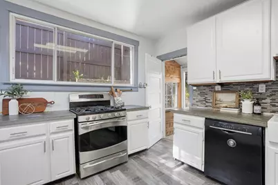 1037 E Linden Ave, Salt Lake City, UT 84102 - Photo 7