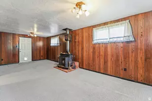 1308 S 400 W, Bountiful, UT 84010 - Photo 43