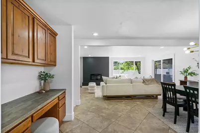 432 E Calnette Dr, Sandy, UT 84070 - Photo 13