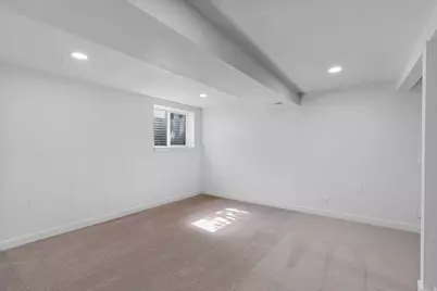432 E Calnette Dr, Sandy, UT 84070 - Photo 29