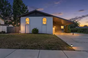 432 E Calnette Dr, Sandy, UT 84070 - Photo 1