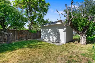 432 E Calnette Dr, Sandy, UT 84070 - Photo 45